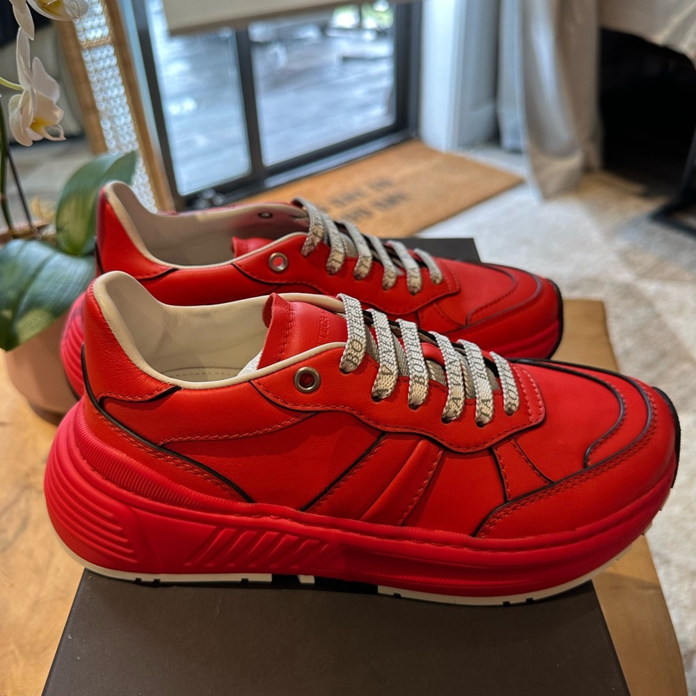 Bottega Veneta Red Sneakers Suede Low-Top